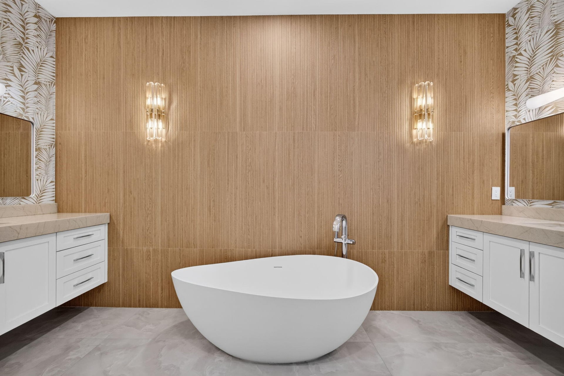 Palm Beach Shores Residence photo 25