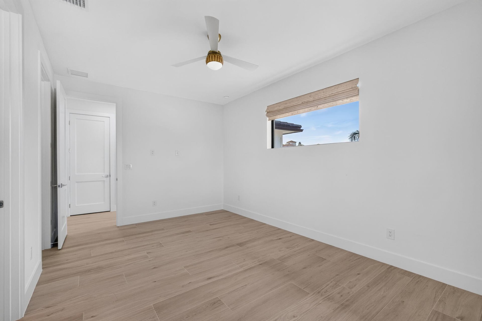 Palm Beach Shores Residence photo 36