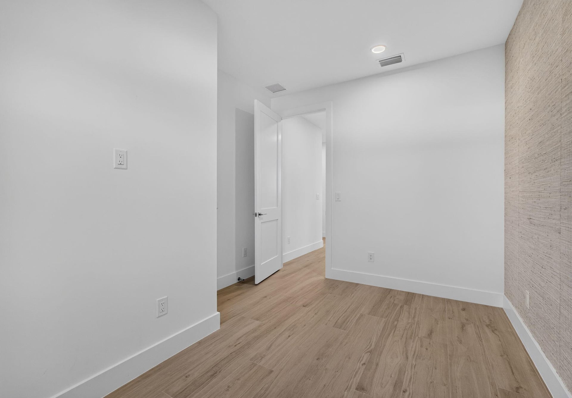 Palm Beach Shores Residence photo 45