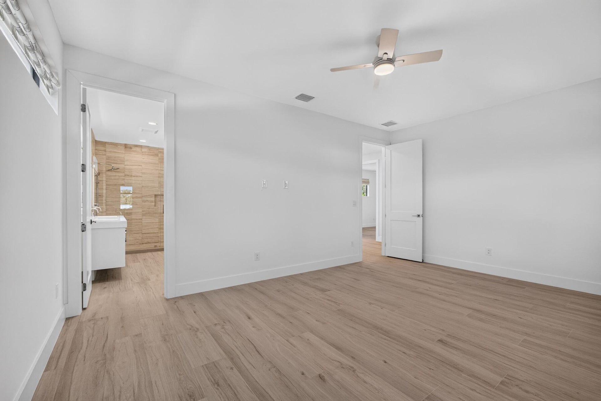 Palm Beach Shores Residence photo 48