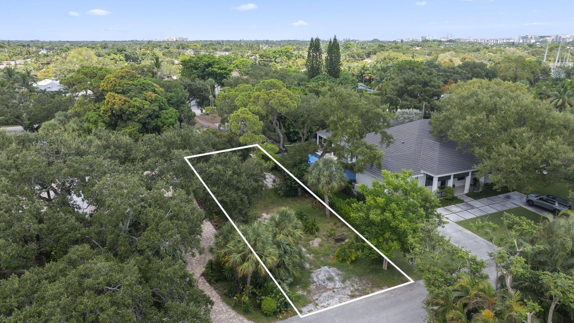  Residence photo 4