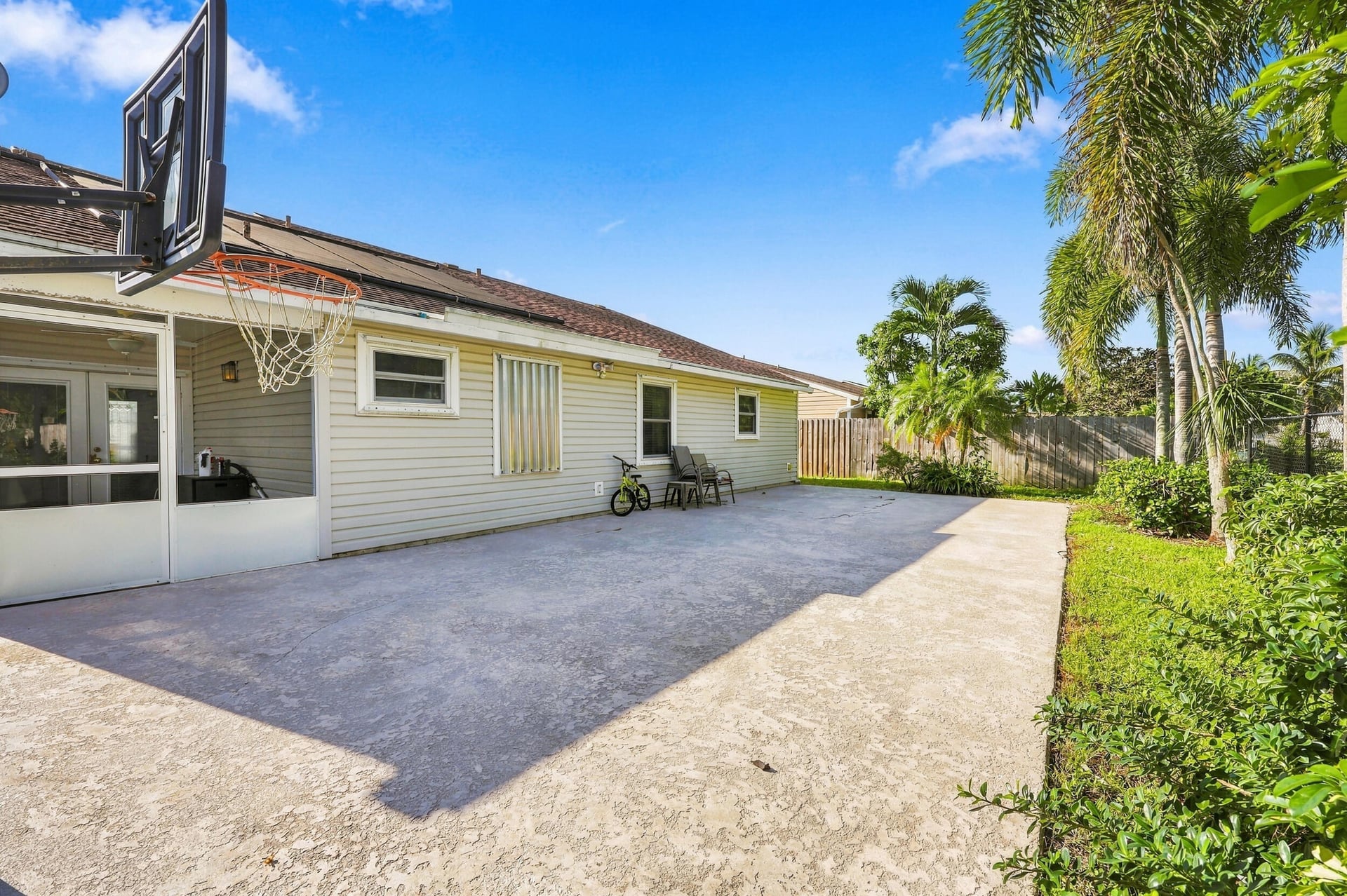  Residence photo 31
