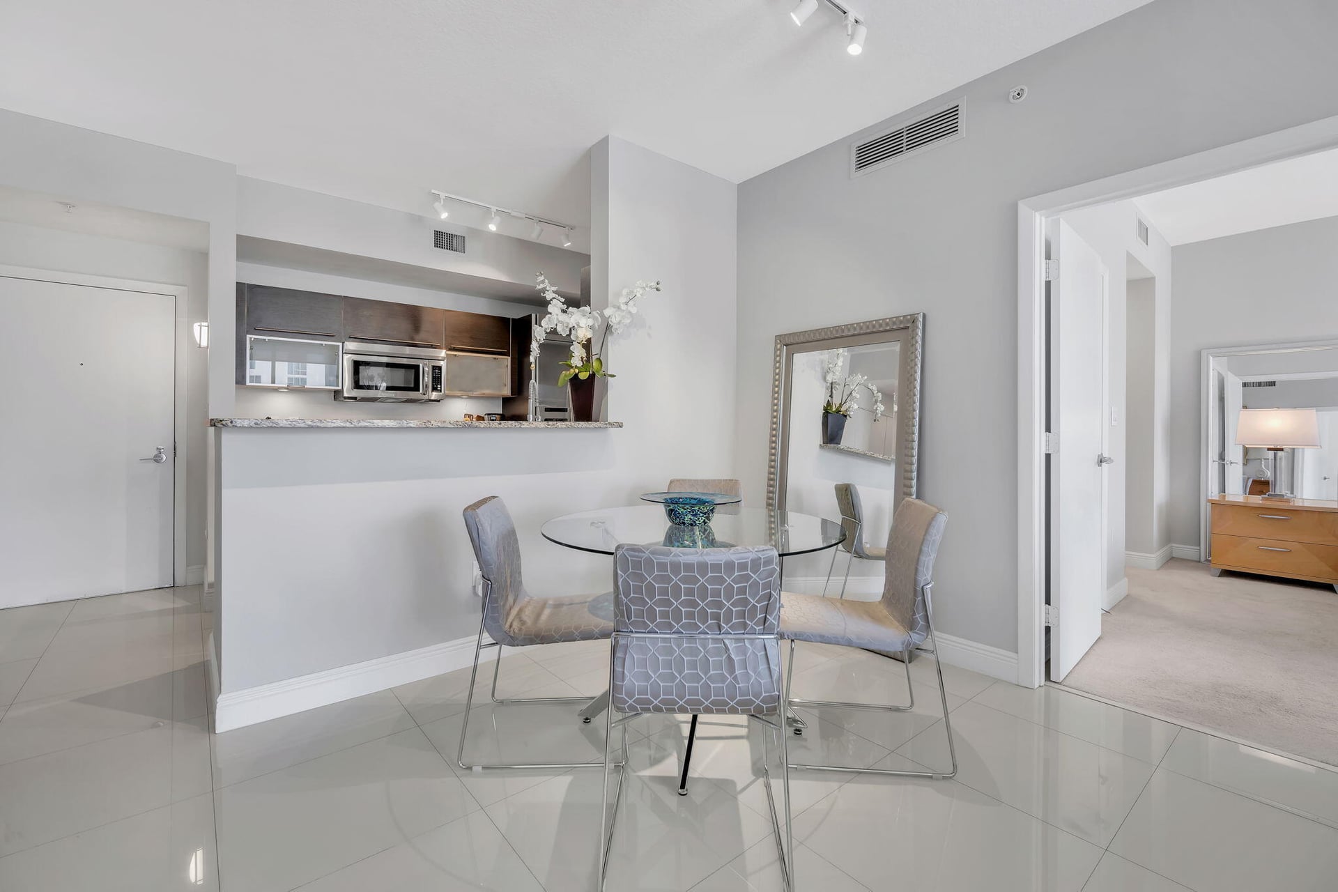CityPlace South Tower Unit 820 photo 8