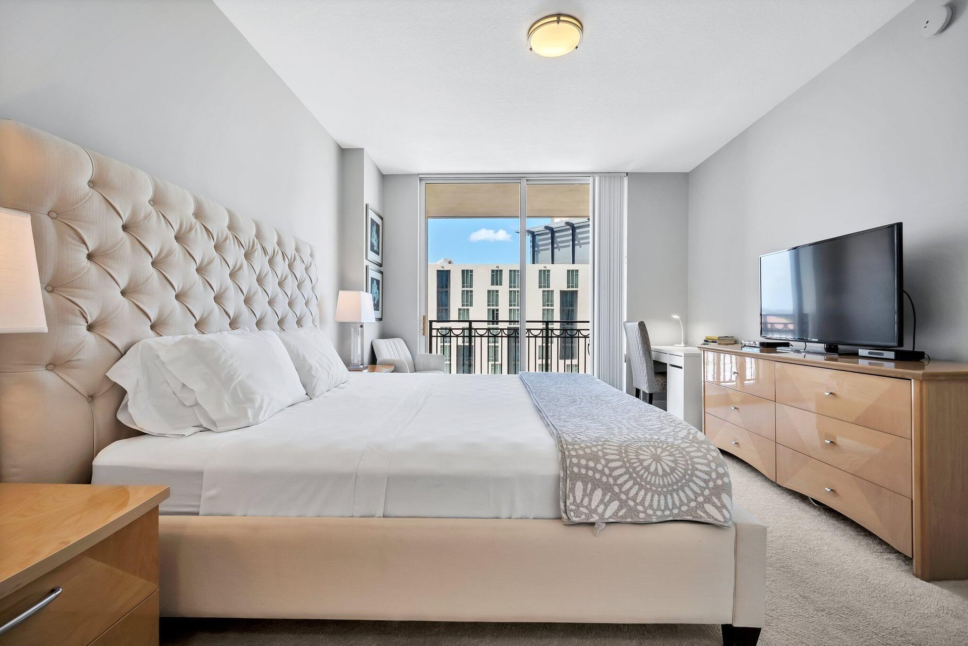 CityPlace South Tower Unit 820 photo 14
