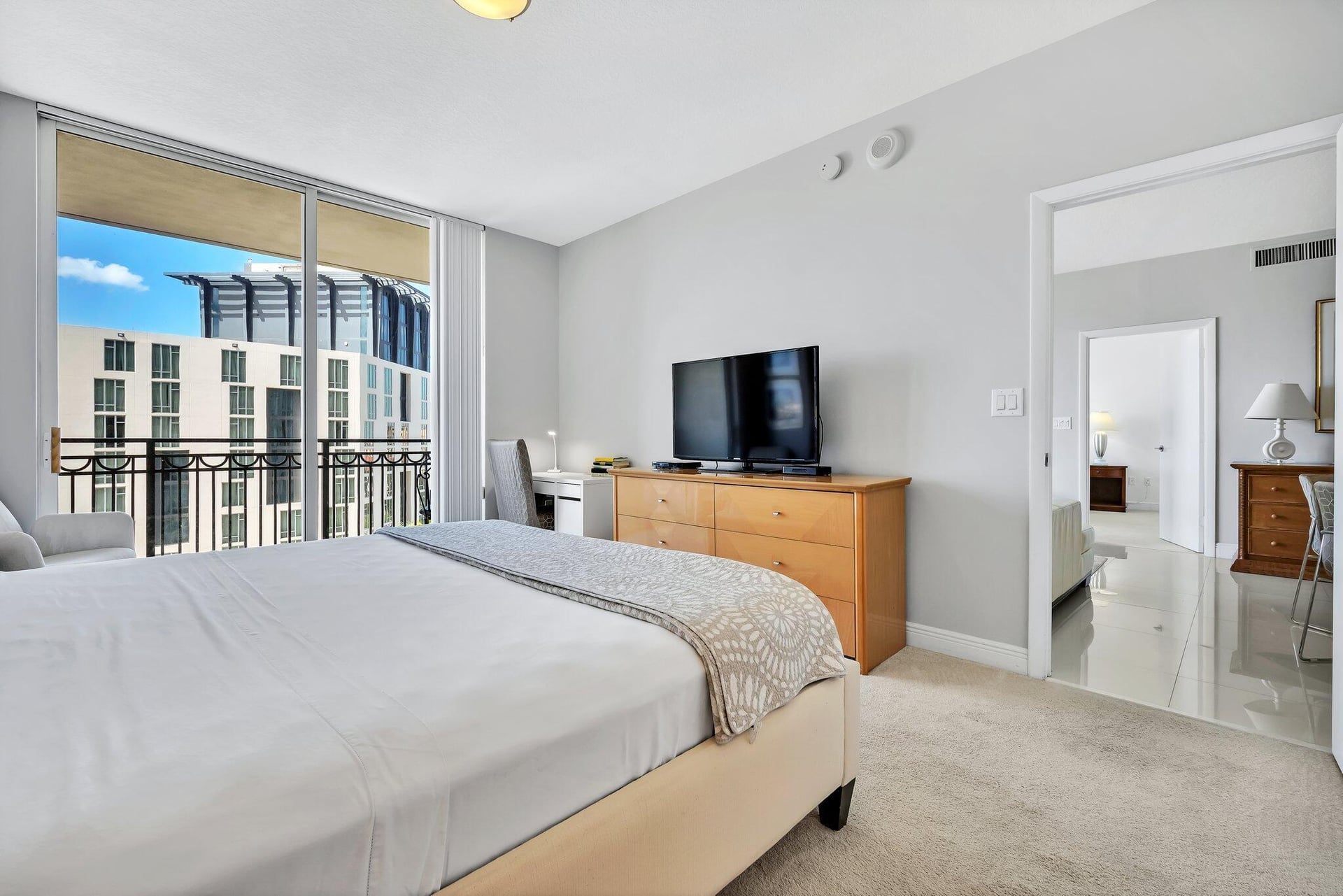 CityPlace South Tower Unit 820 photo 15