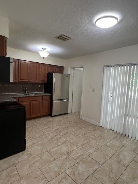 Residence photo 5