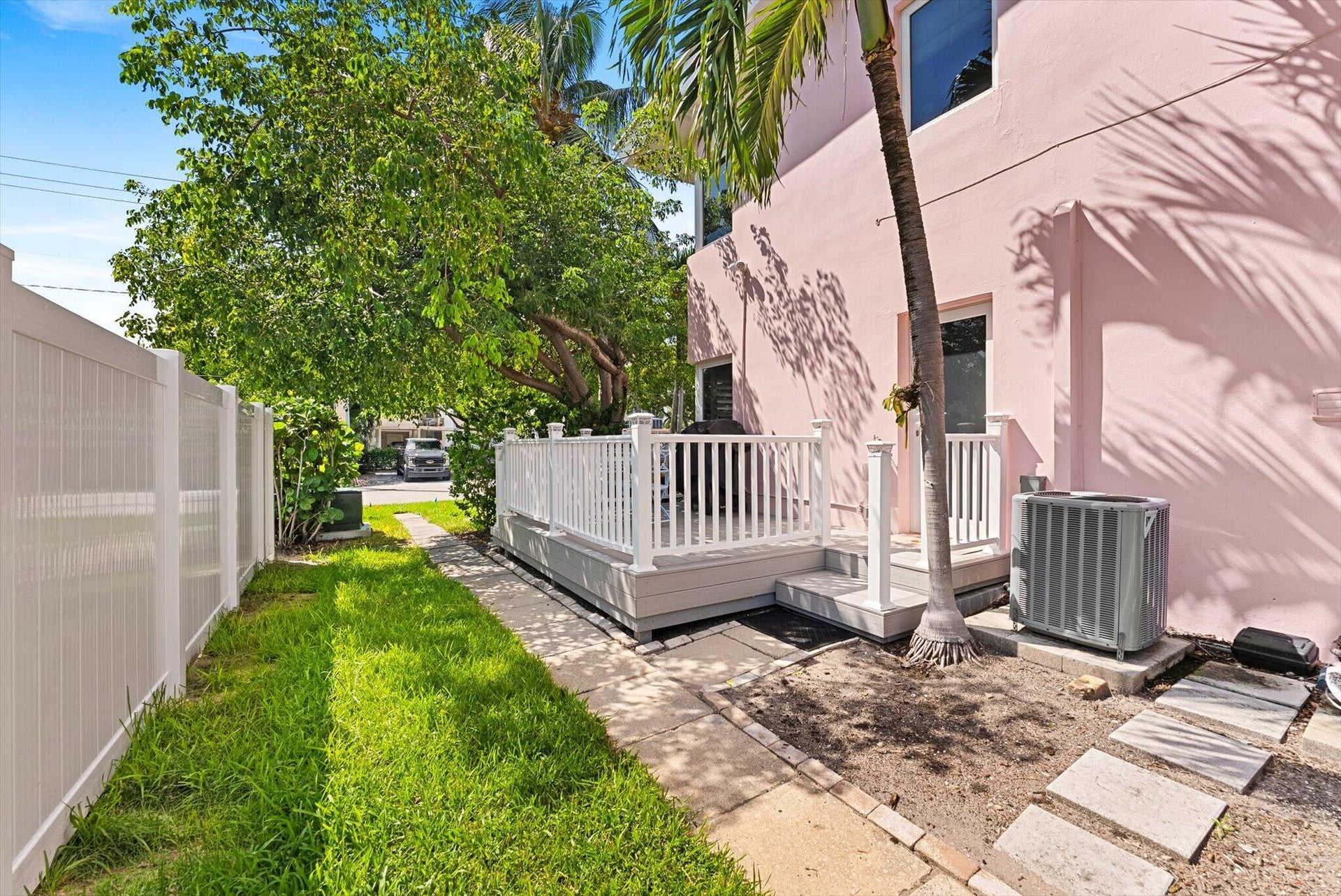 Downtown Delray Beach Unit 4 photo 29
