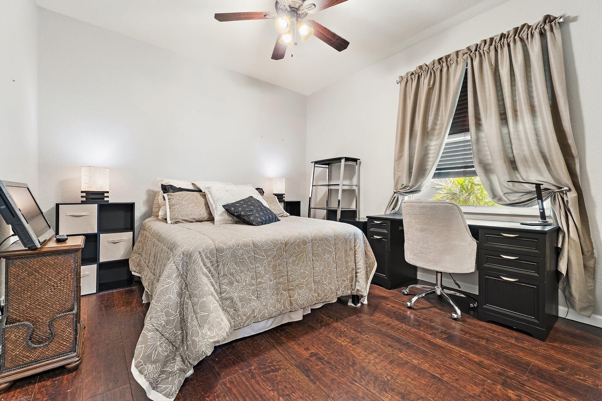 Residence photo 10