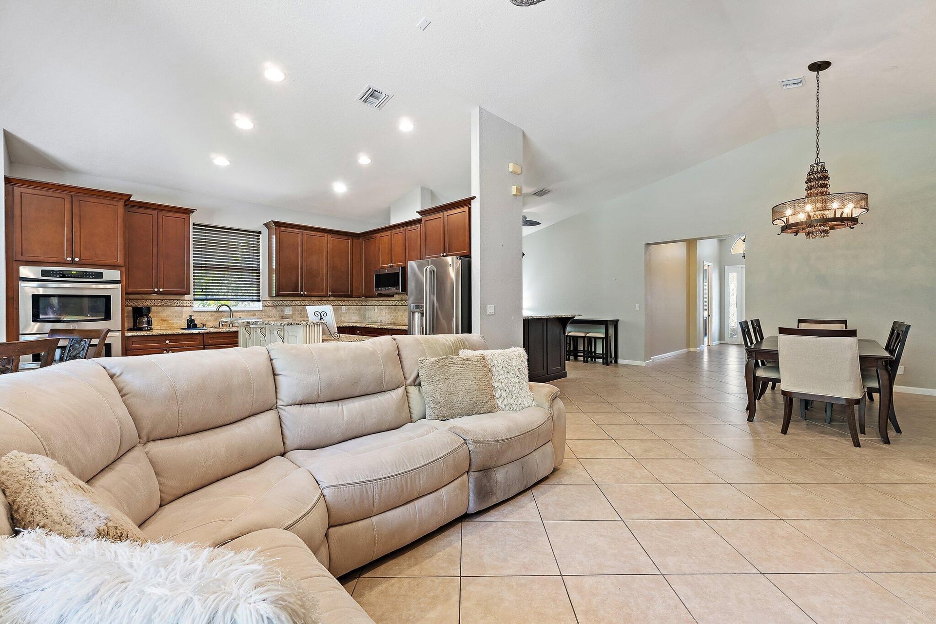 Residence photo 23