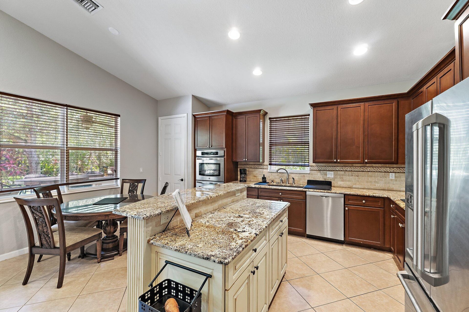 Residence photo 24