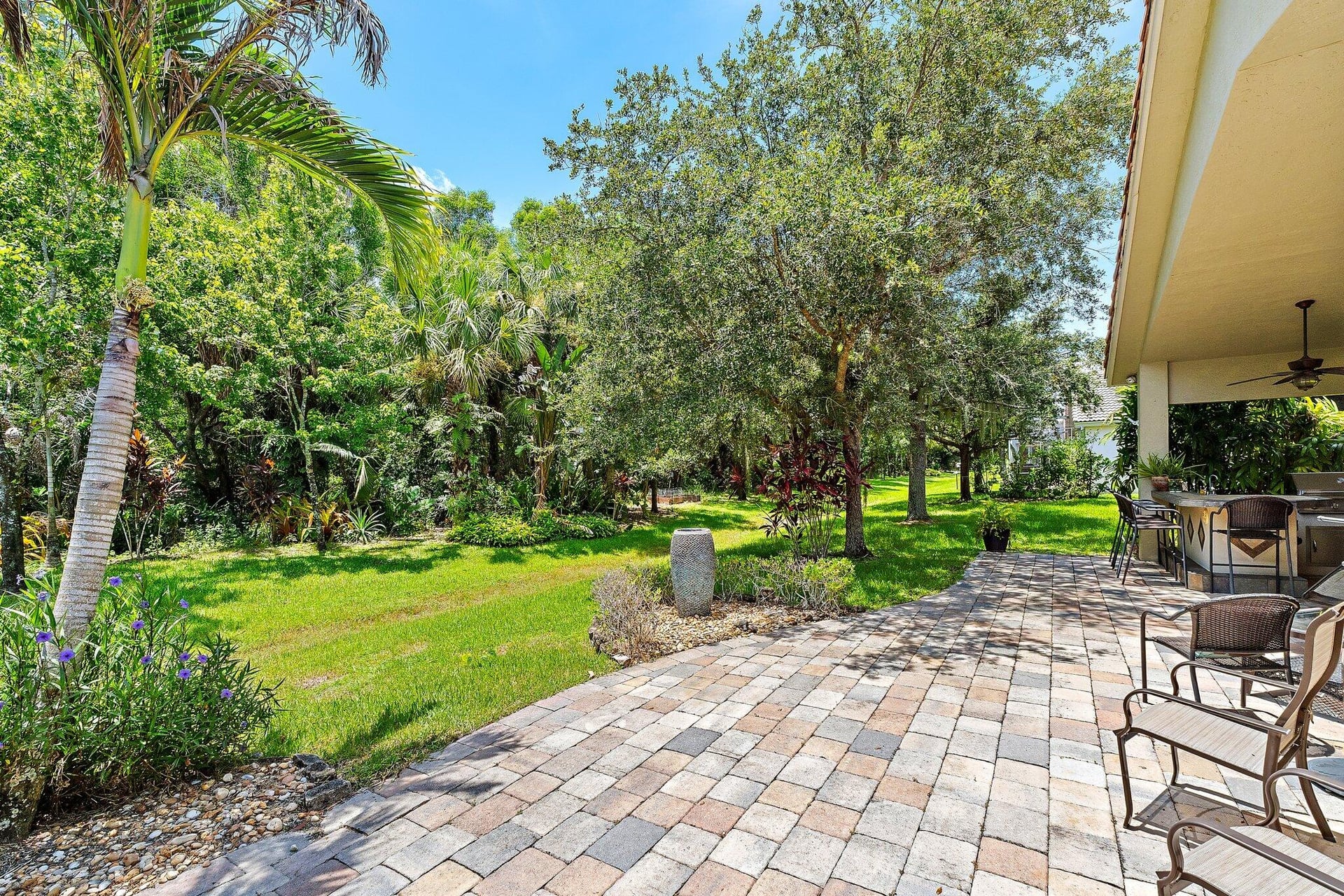 Residence photo 45