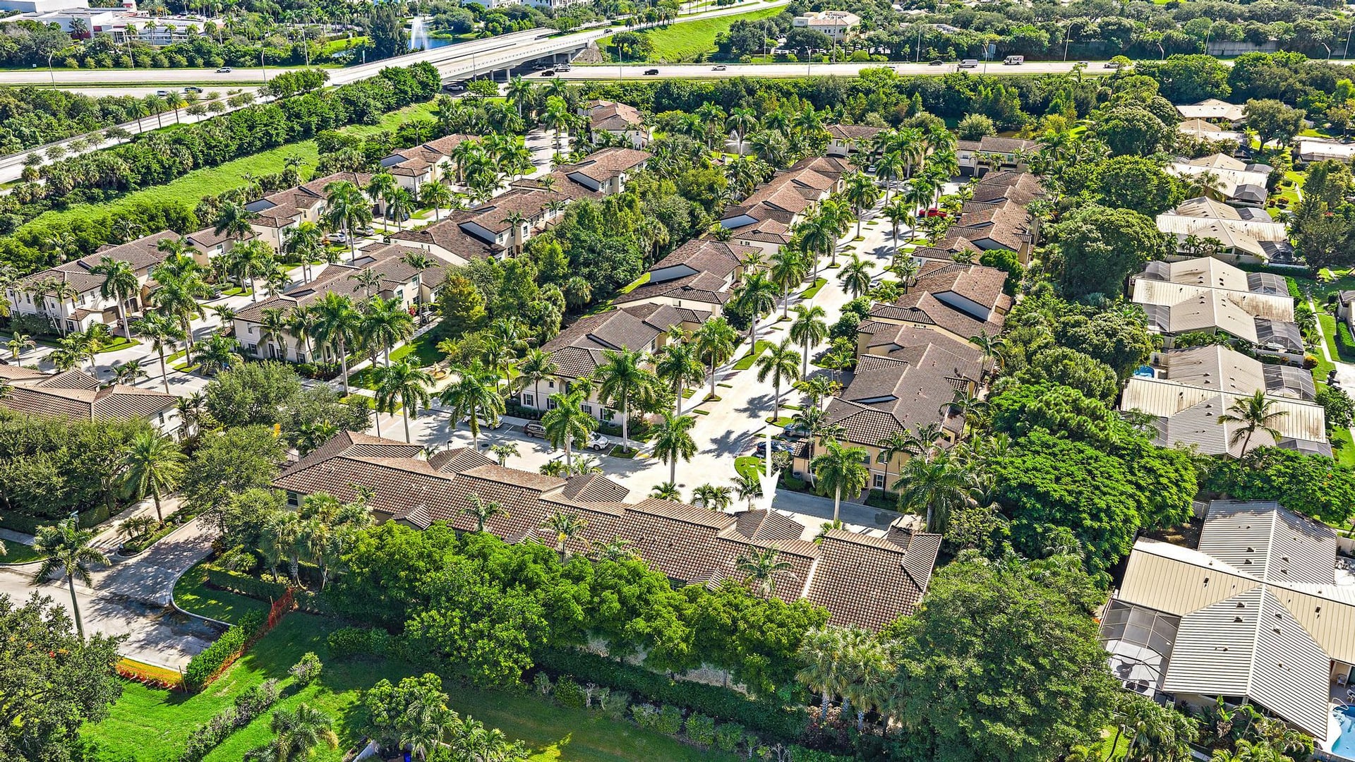 Old Palm Golf Club Residence photo 26