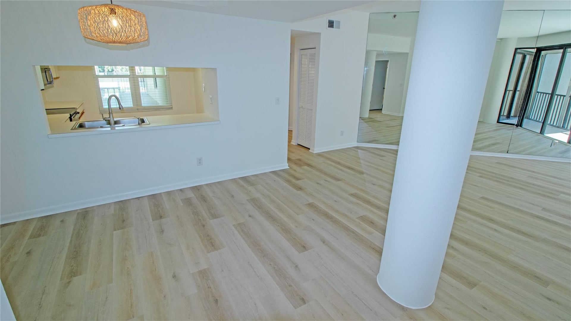  Unit 213 photo 8