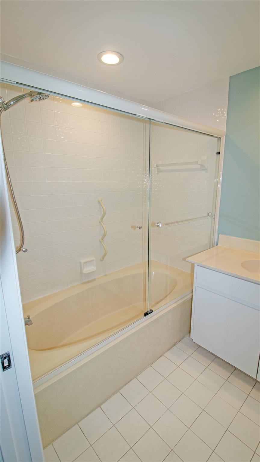  Unit 213 photo 14