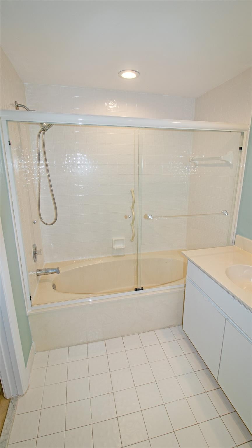  Unit 213 photo 17