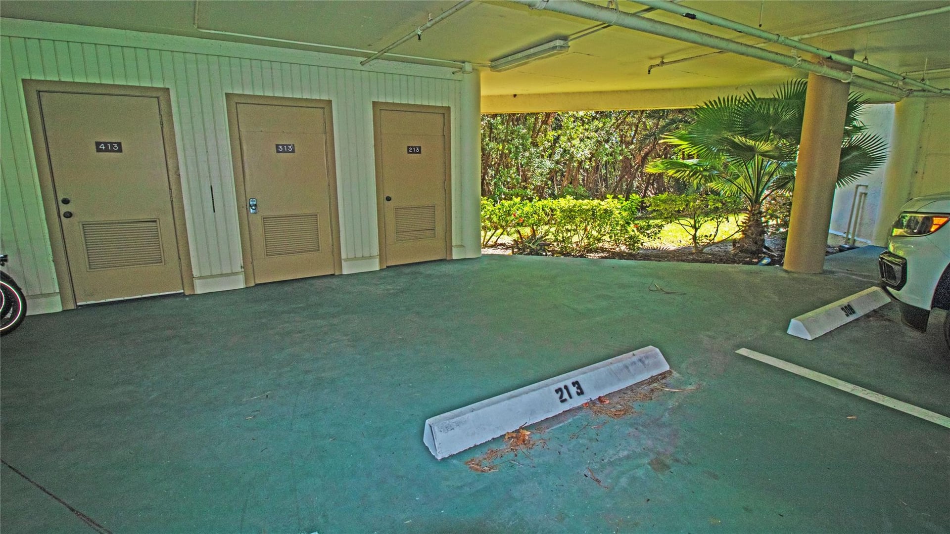  Unit 213 photo 27