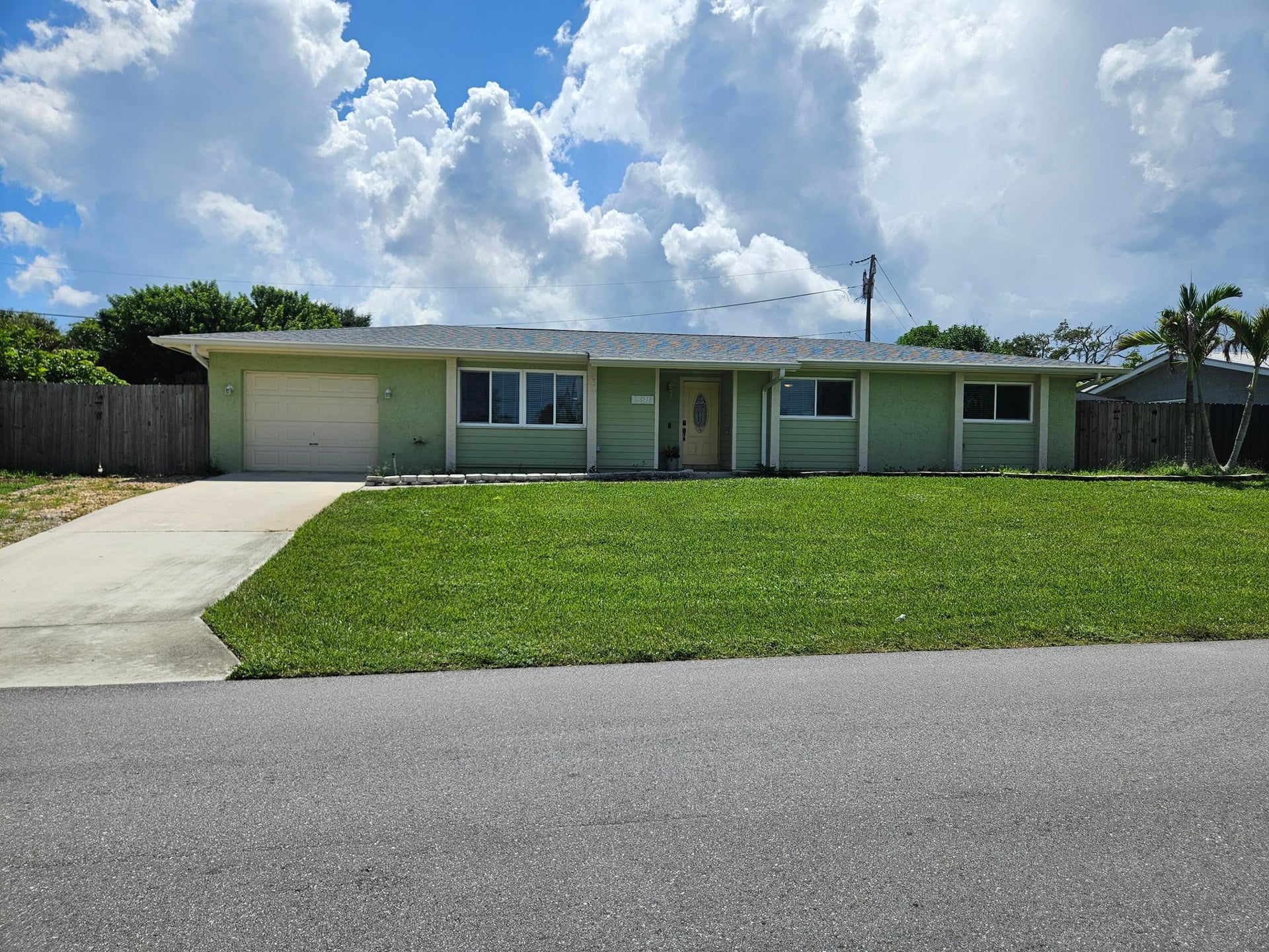  Residence photo 42