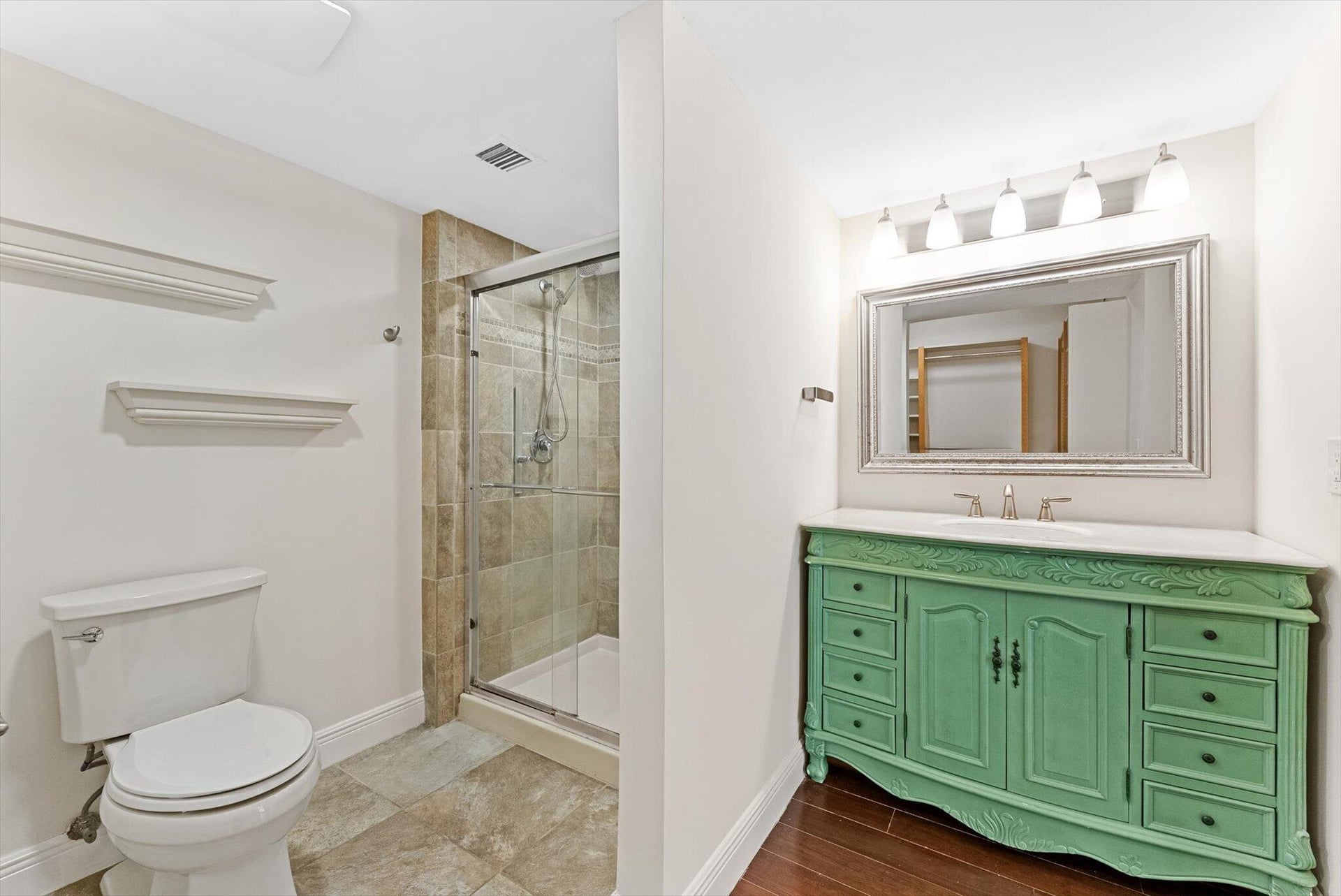  Unit 102 photo 15