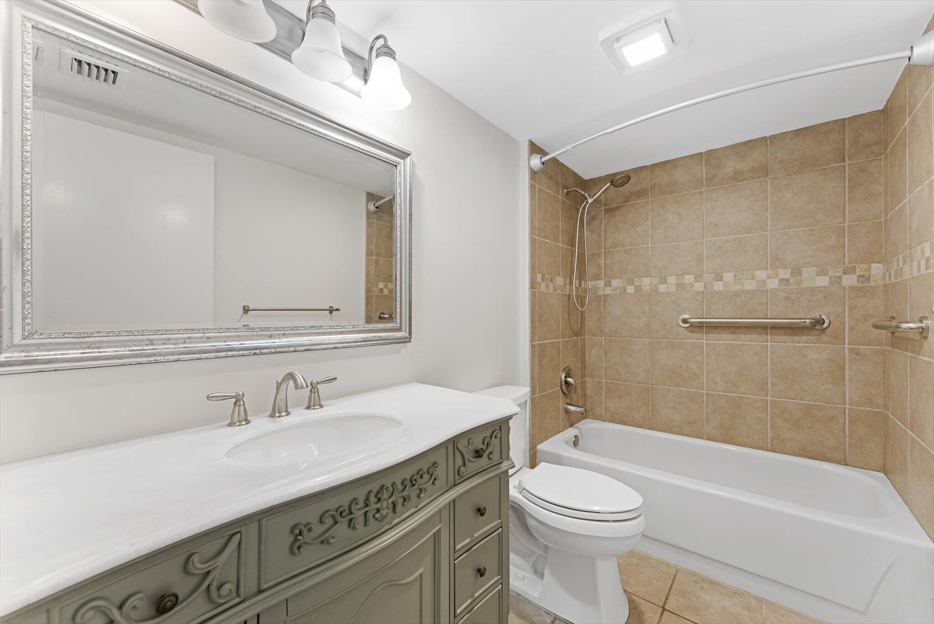  Unit 102 photo 19