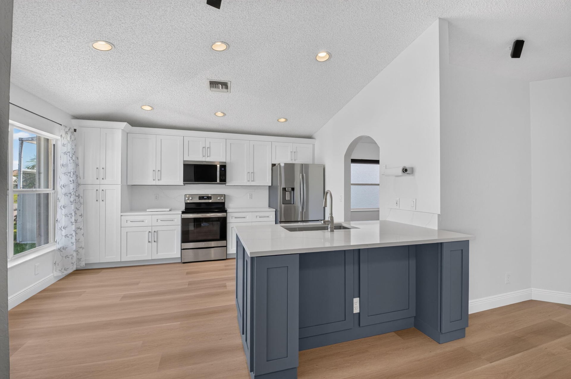 Residence photo 16
