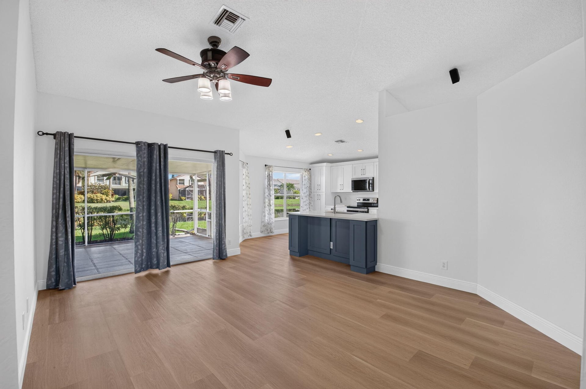 Residence photo 20