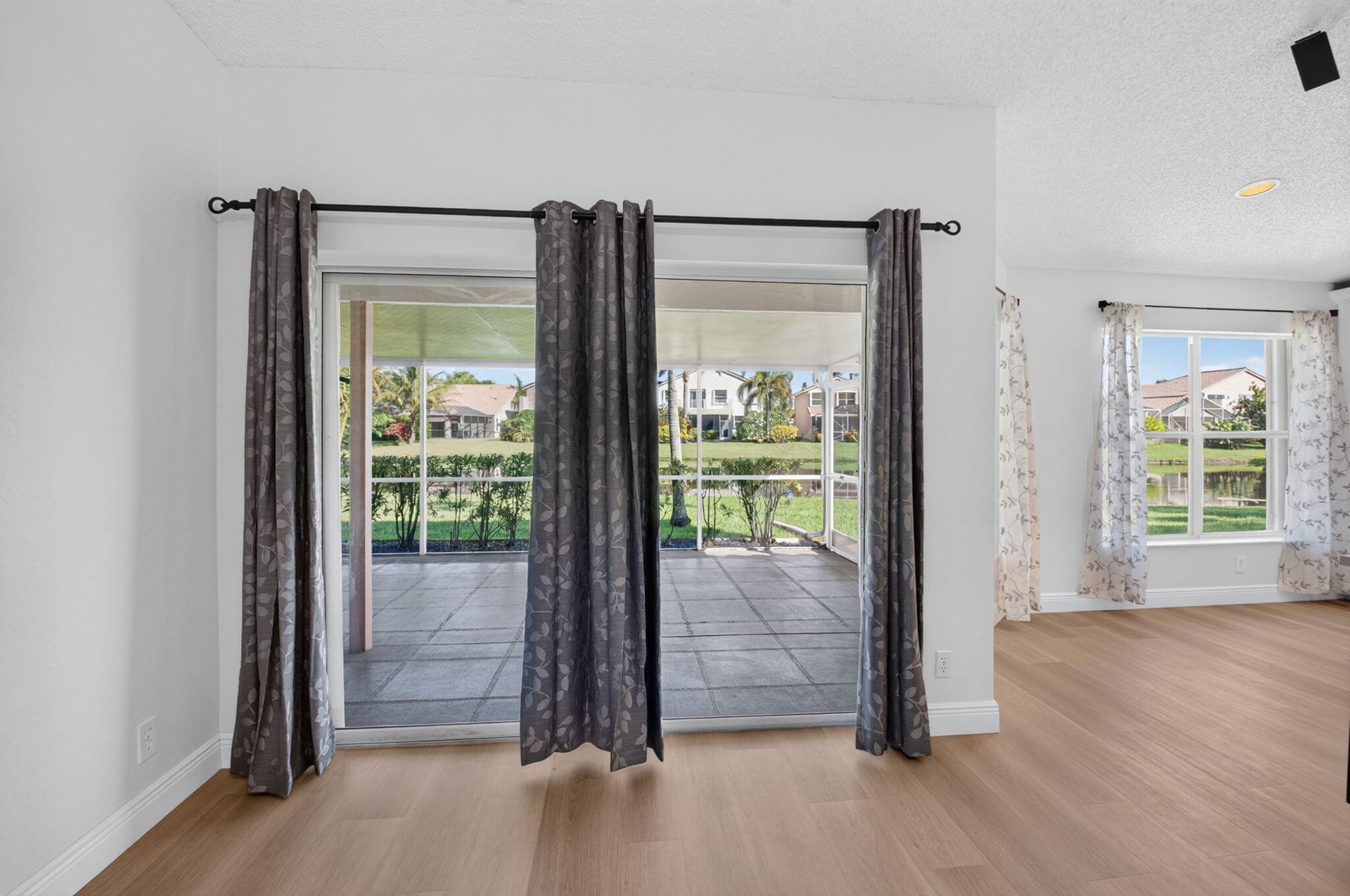 Residence photo 23
