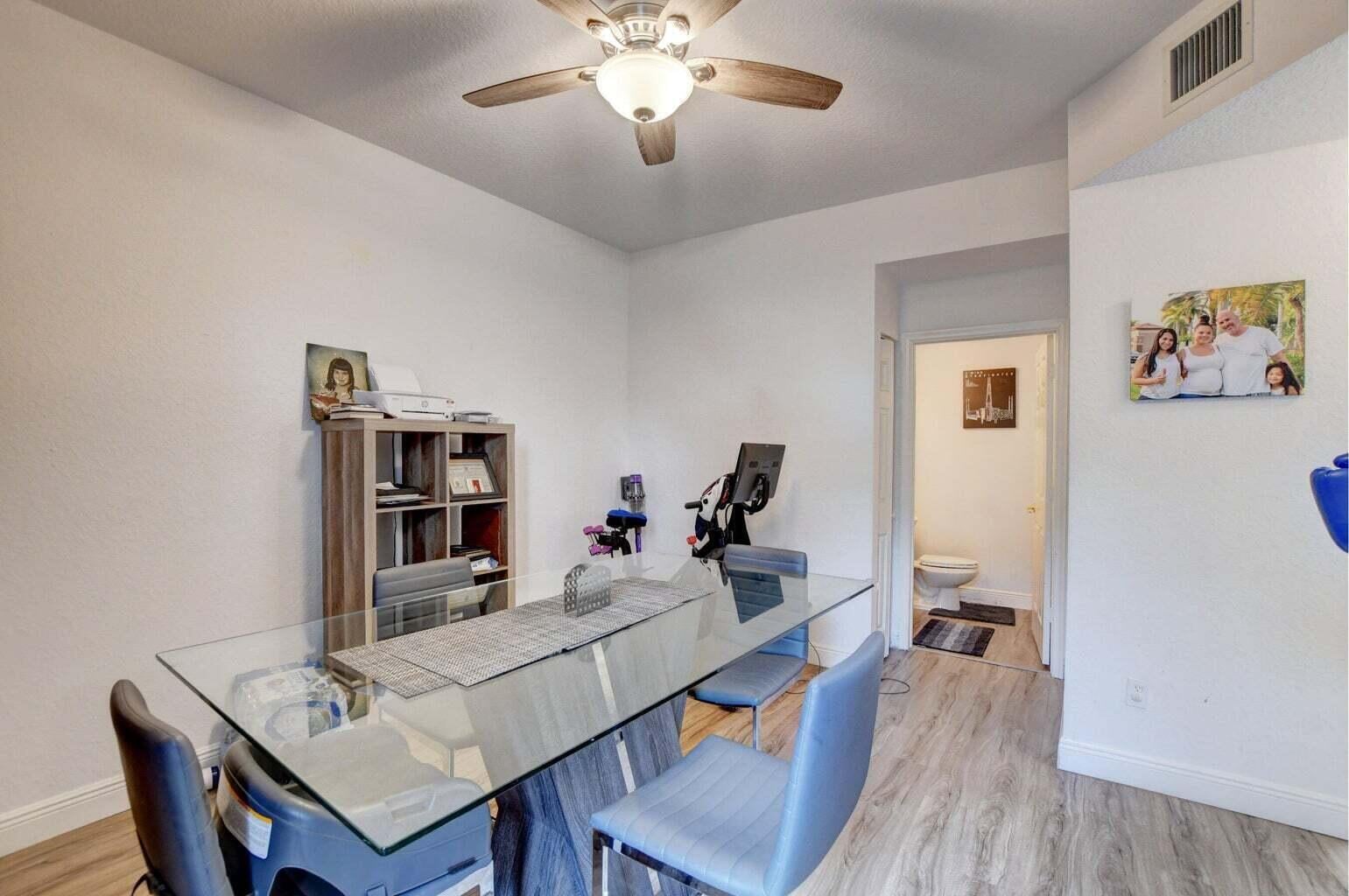  Unit 1901 photo 11
