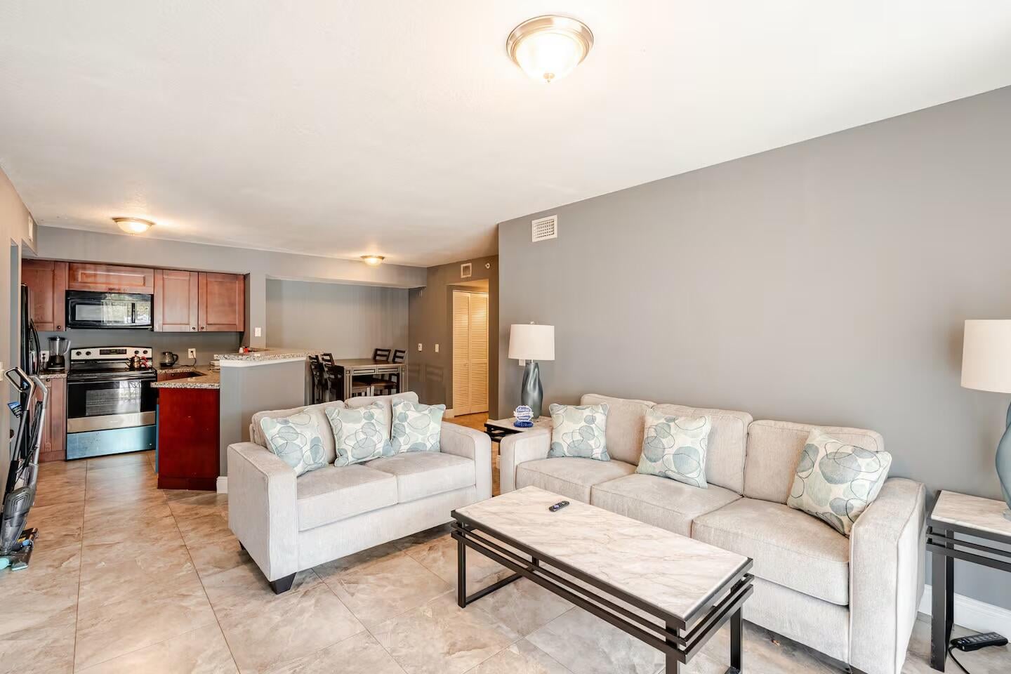 Unit 105 photo 14