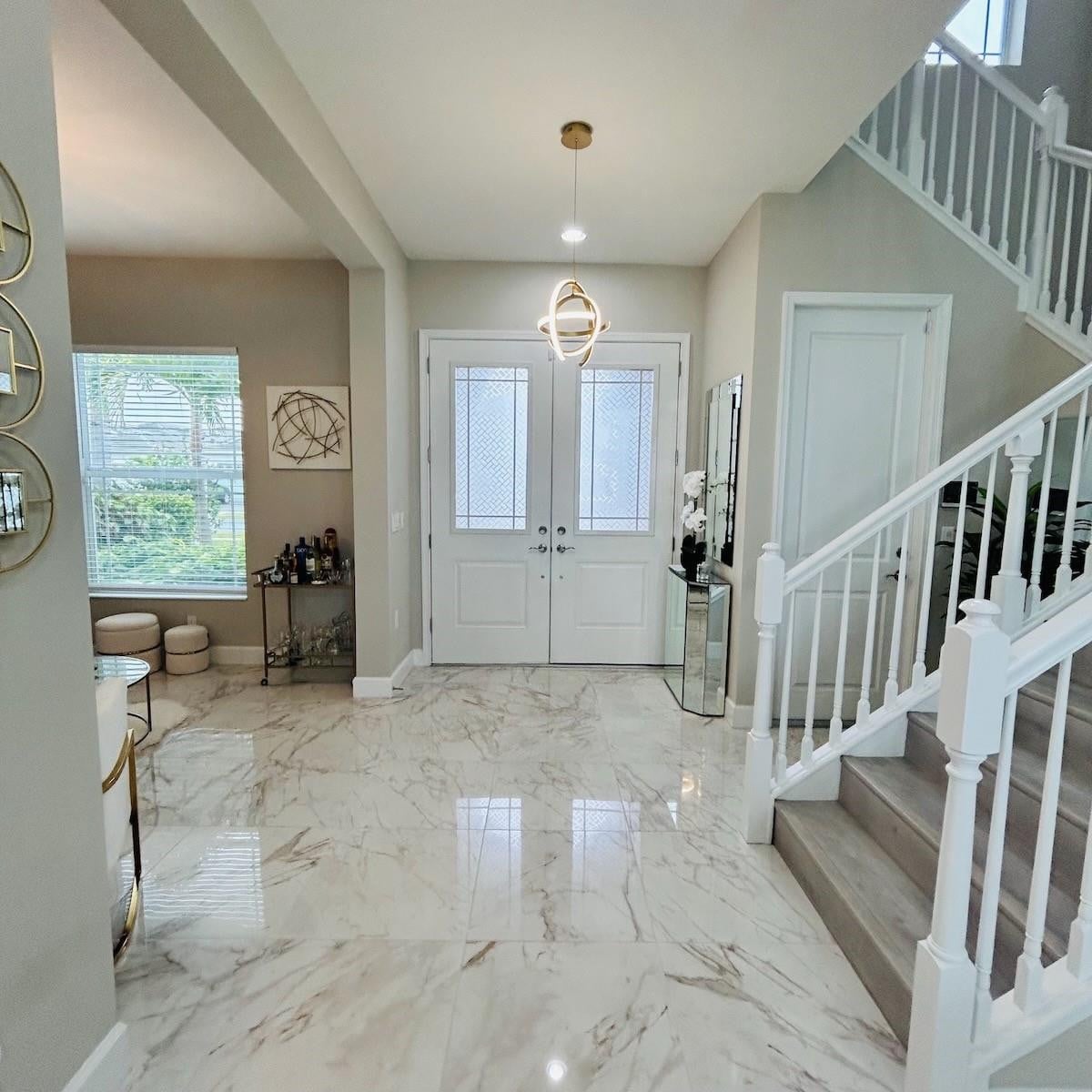 Residence photo 2