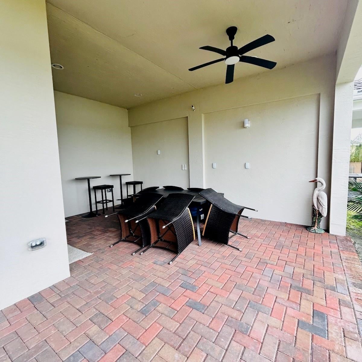  Residence photo 36