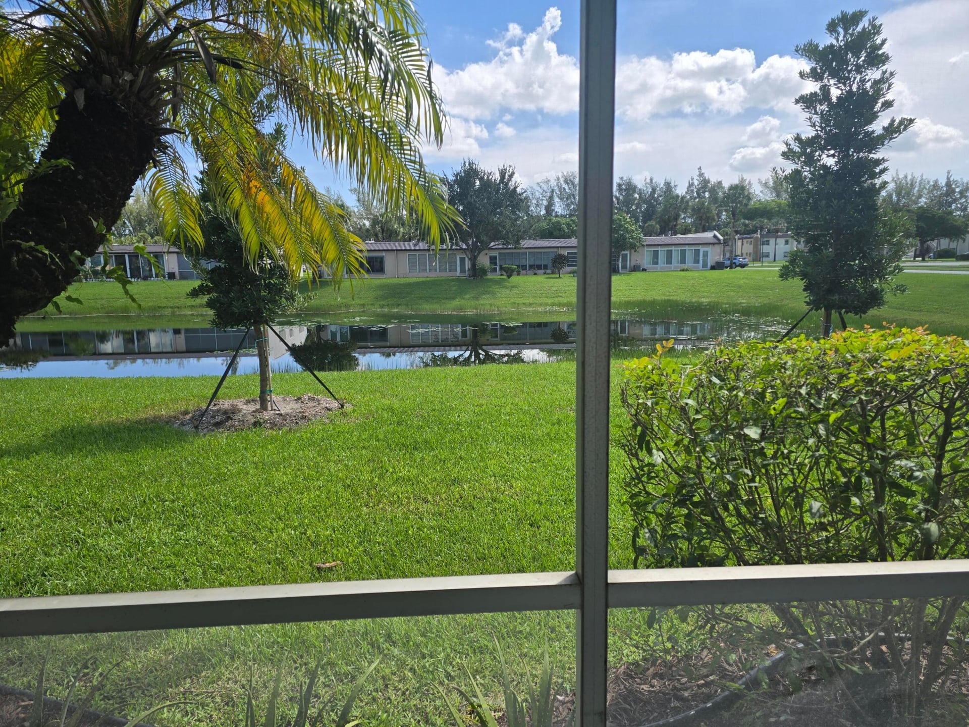 Residence photo 2