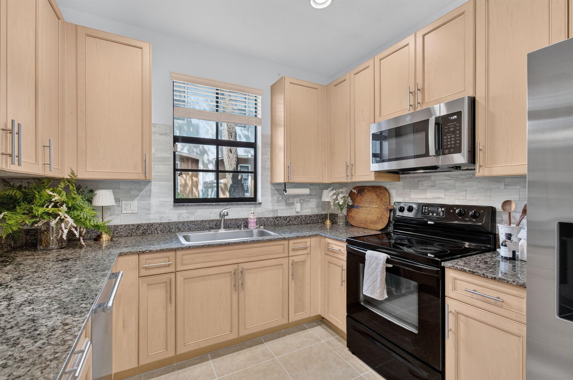  Residence photo 19
