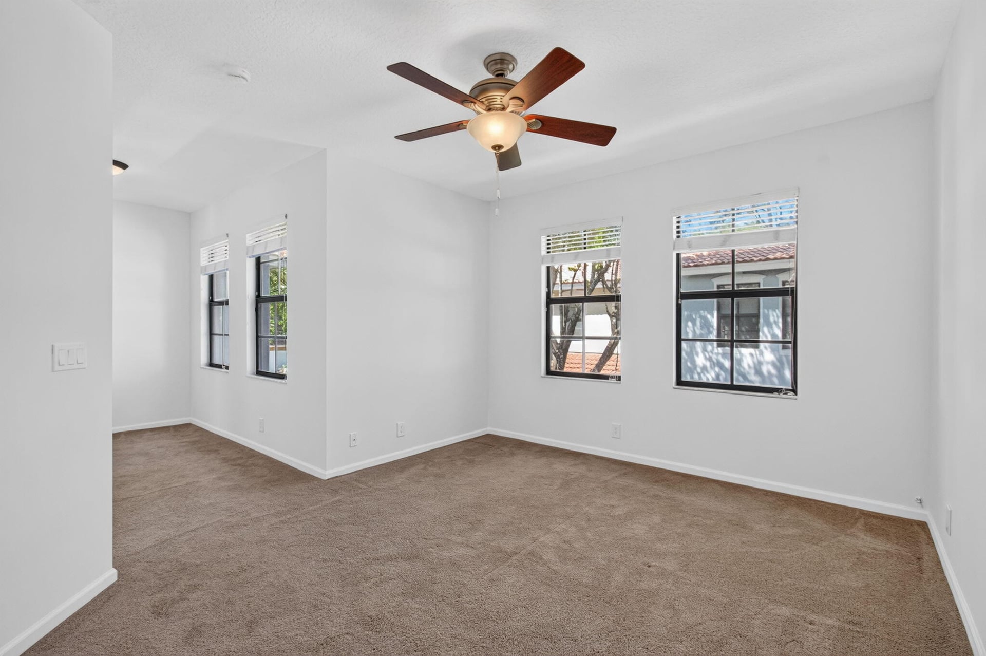  Residence photo 37