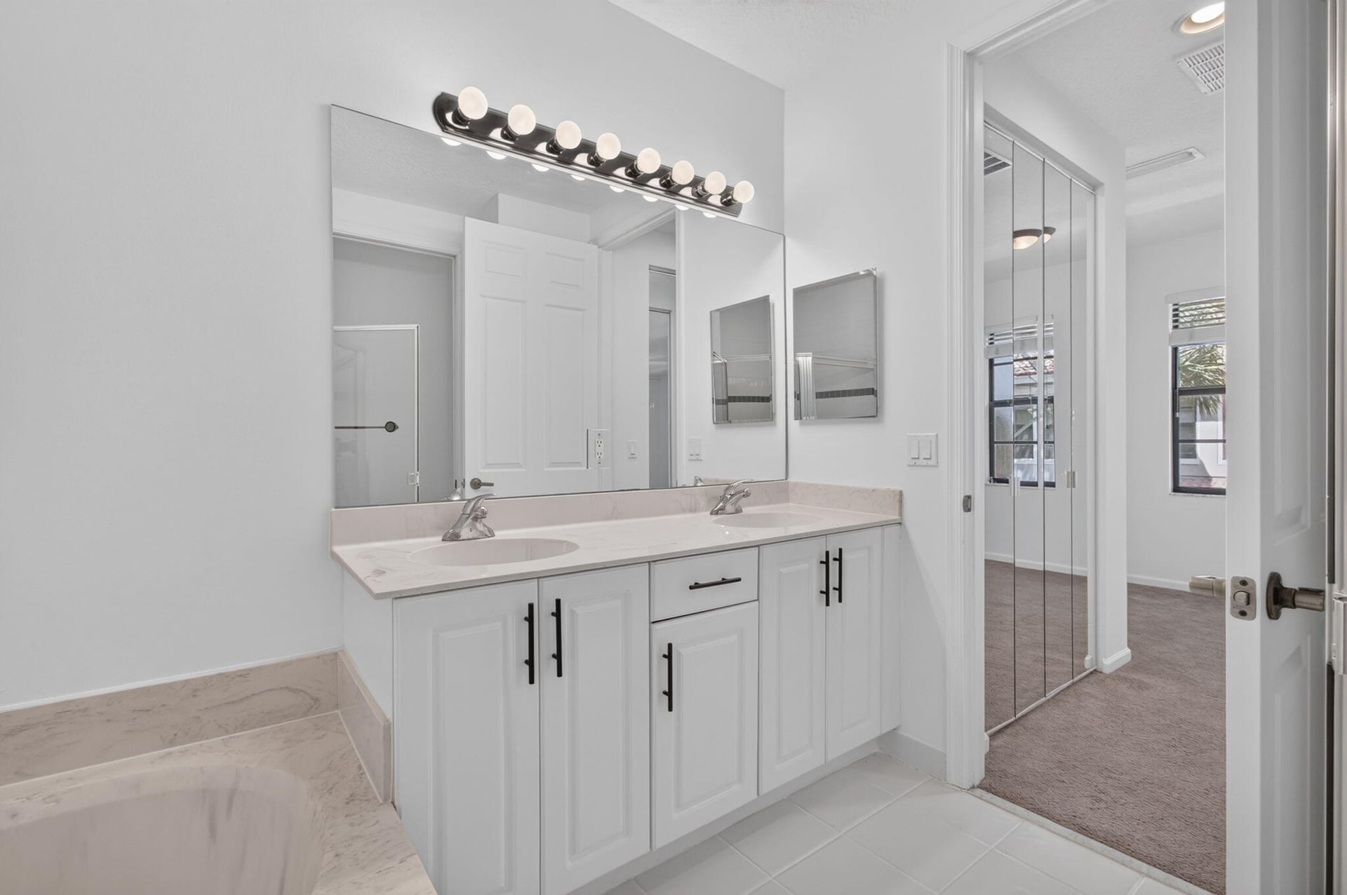  Residence photo 46