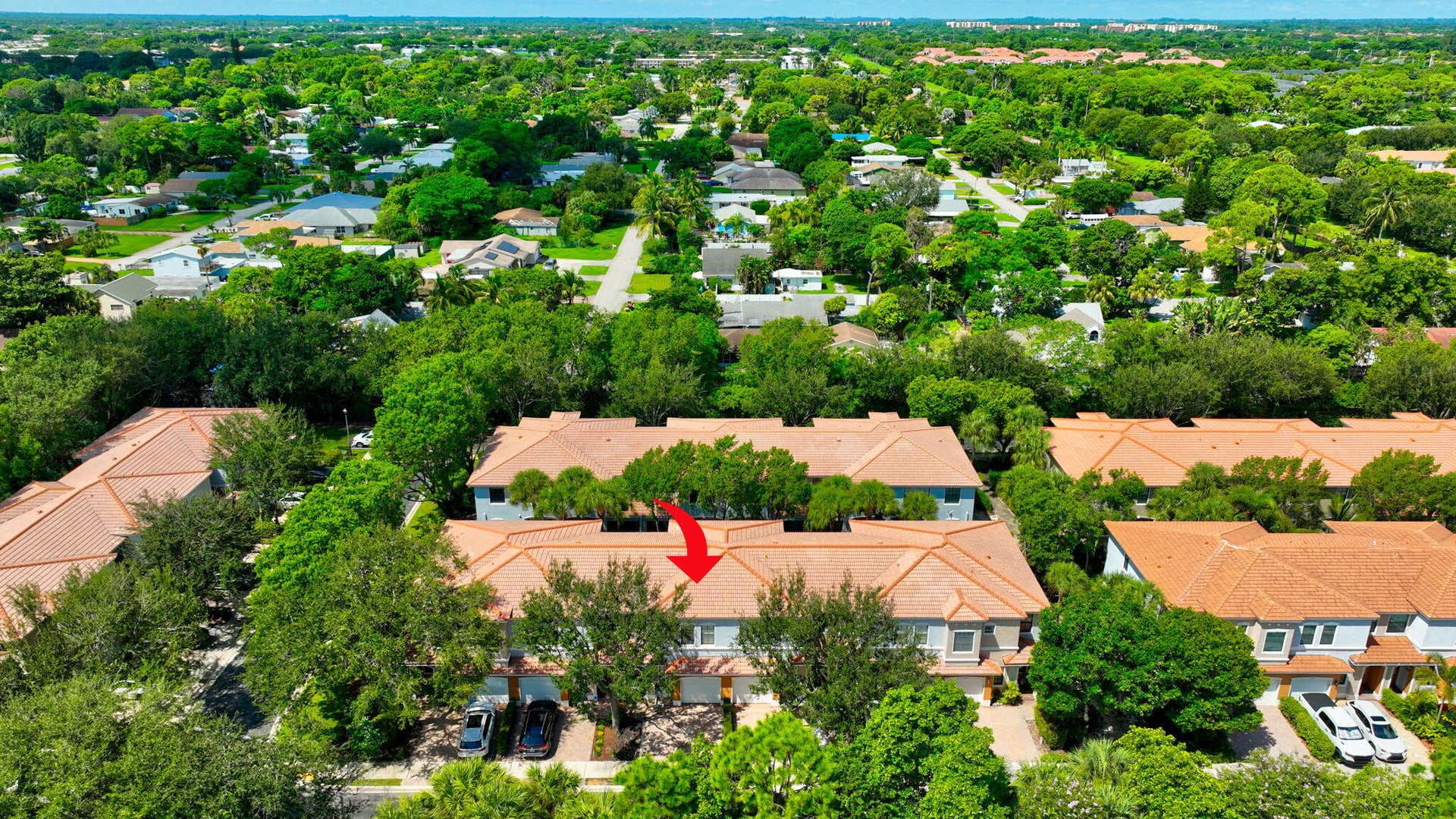  Residence photo 72