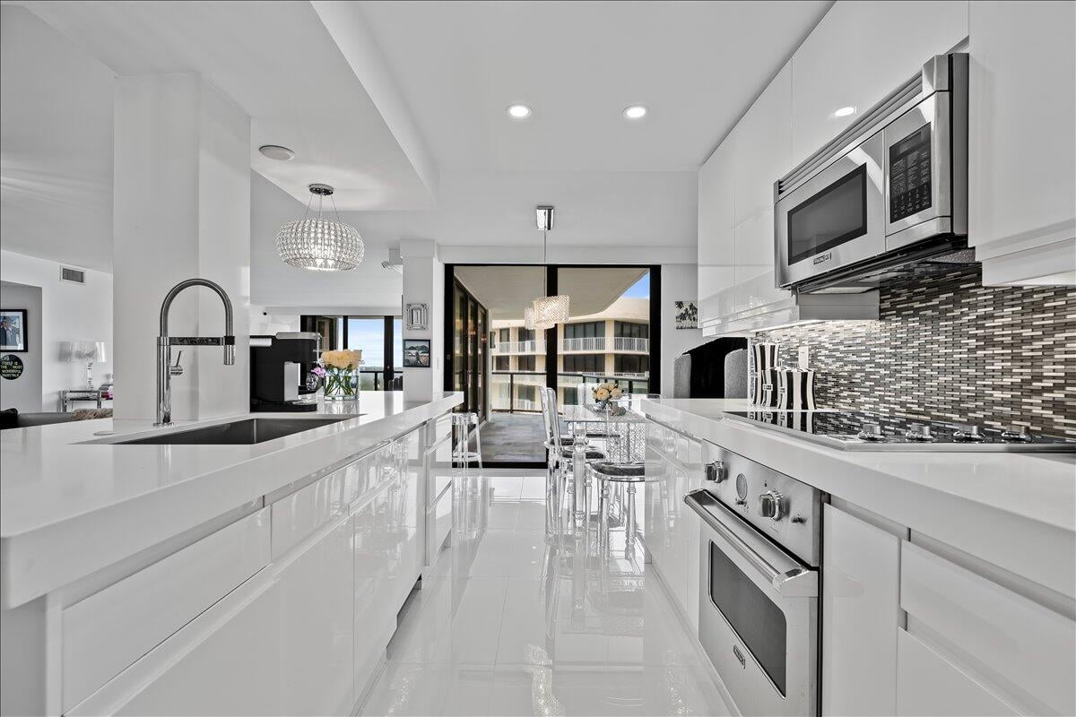 South Palm Beach Unit 605 N photo 8