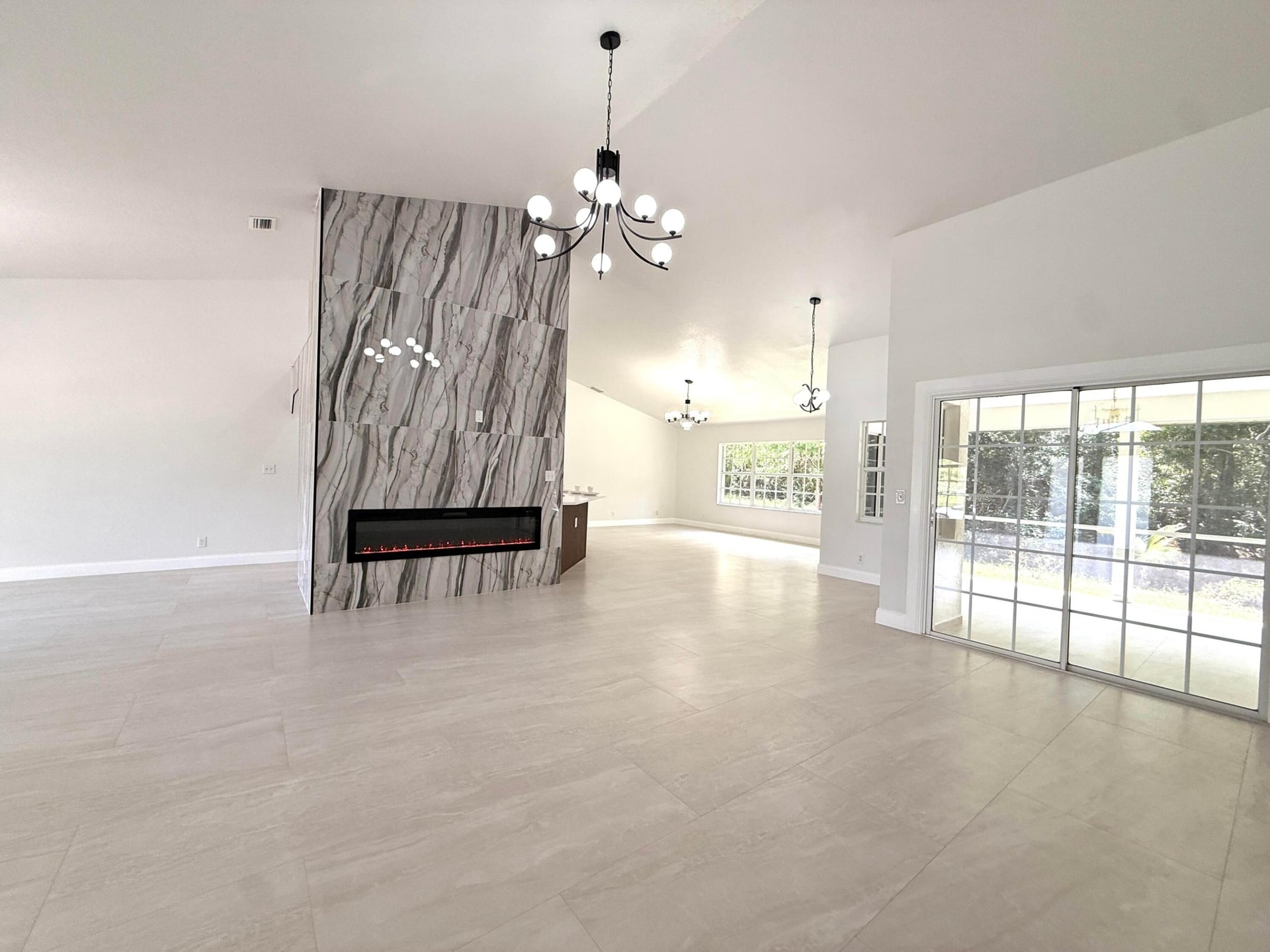 Residence photo 26