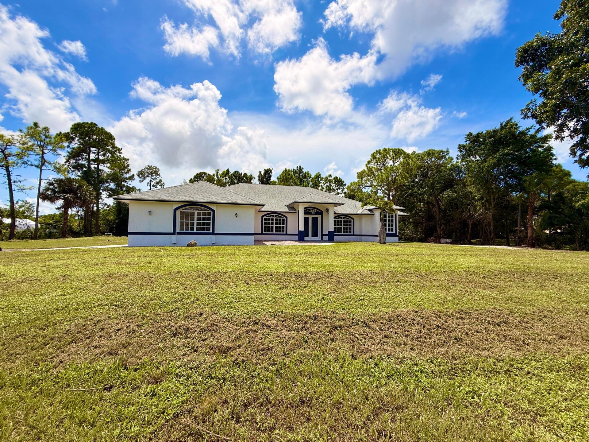 Residence photo 64