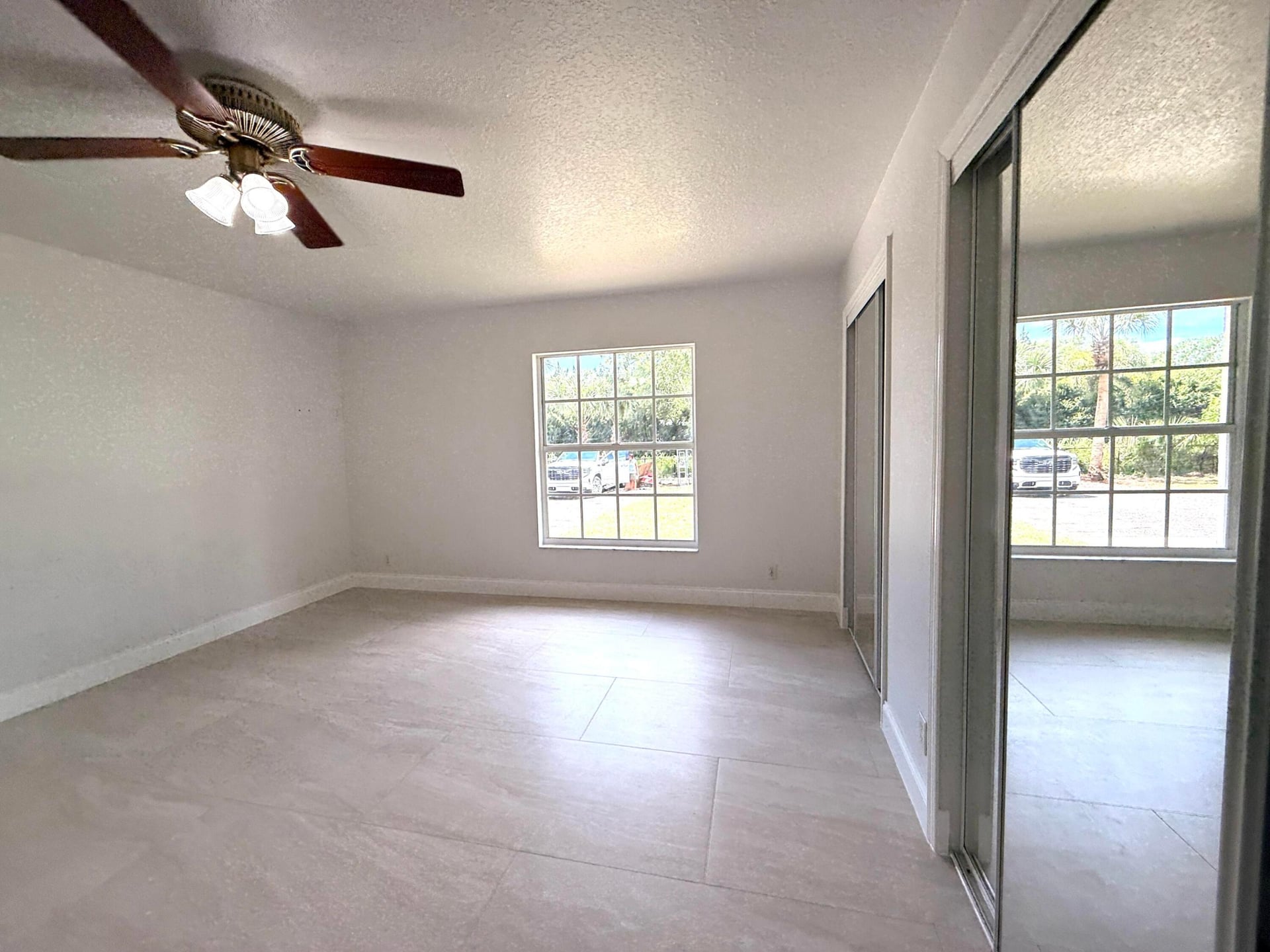 Residence photo 67