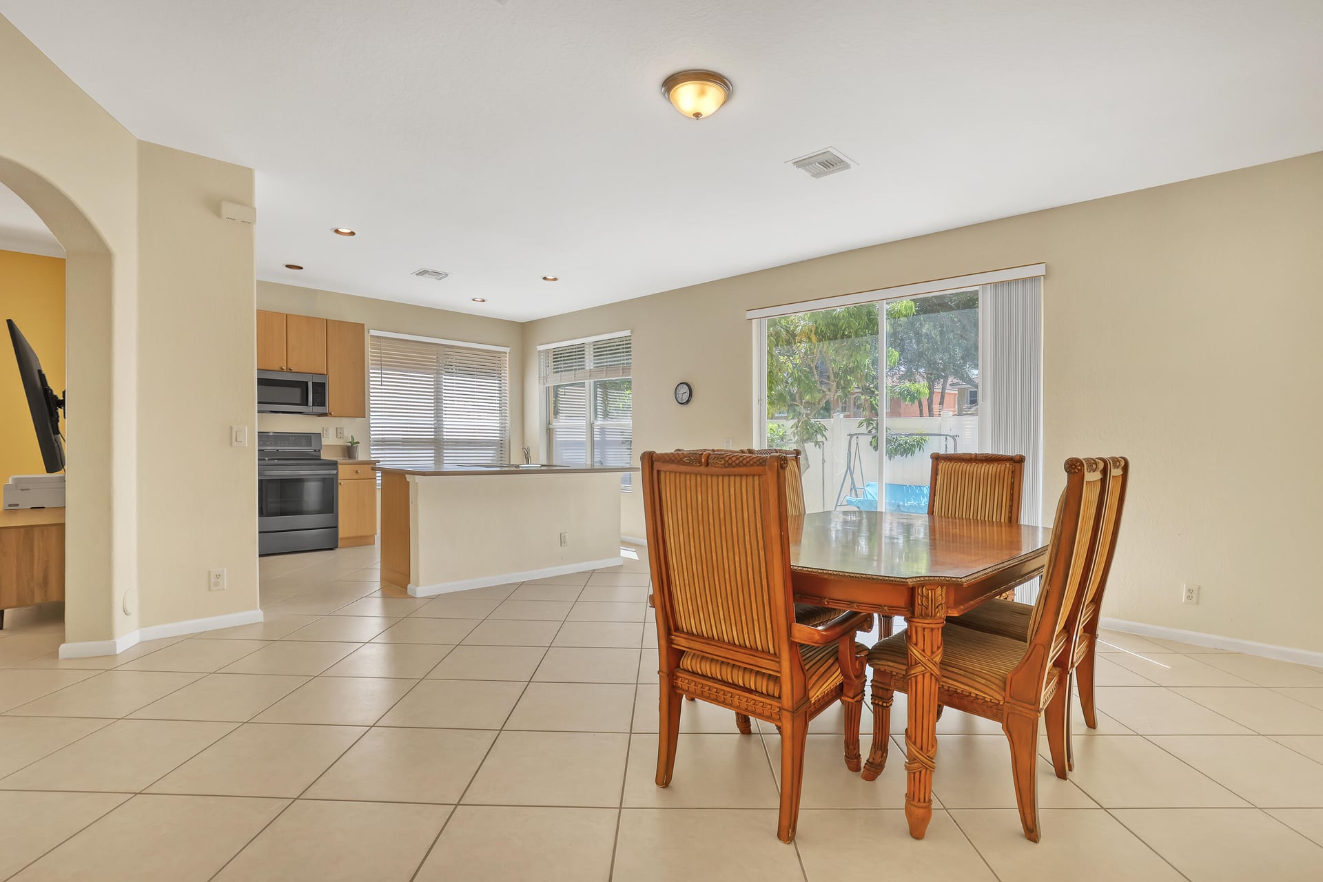Residence photo 8