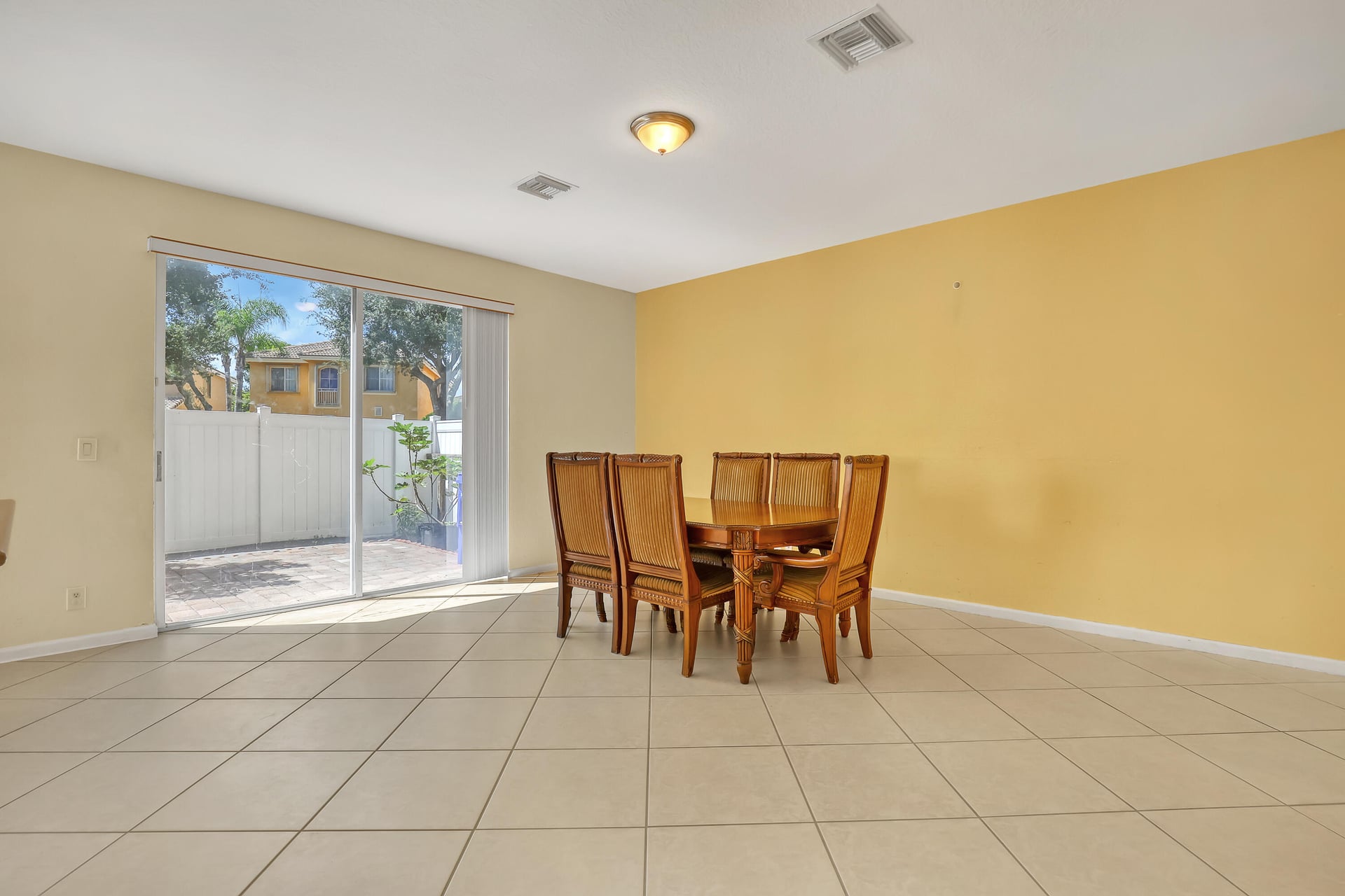 Residence photo 11