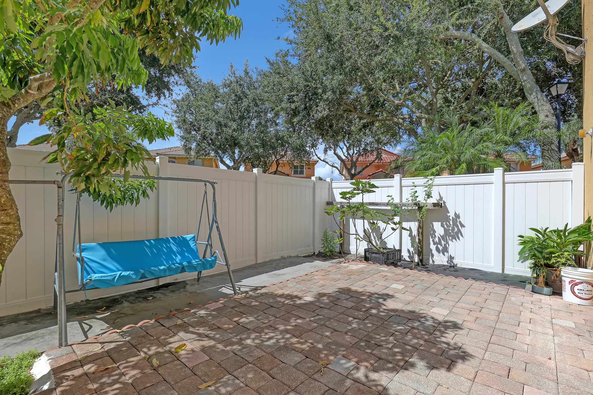 Residence photo 12