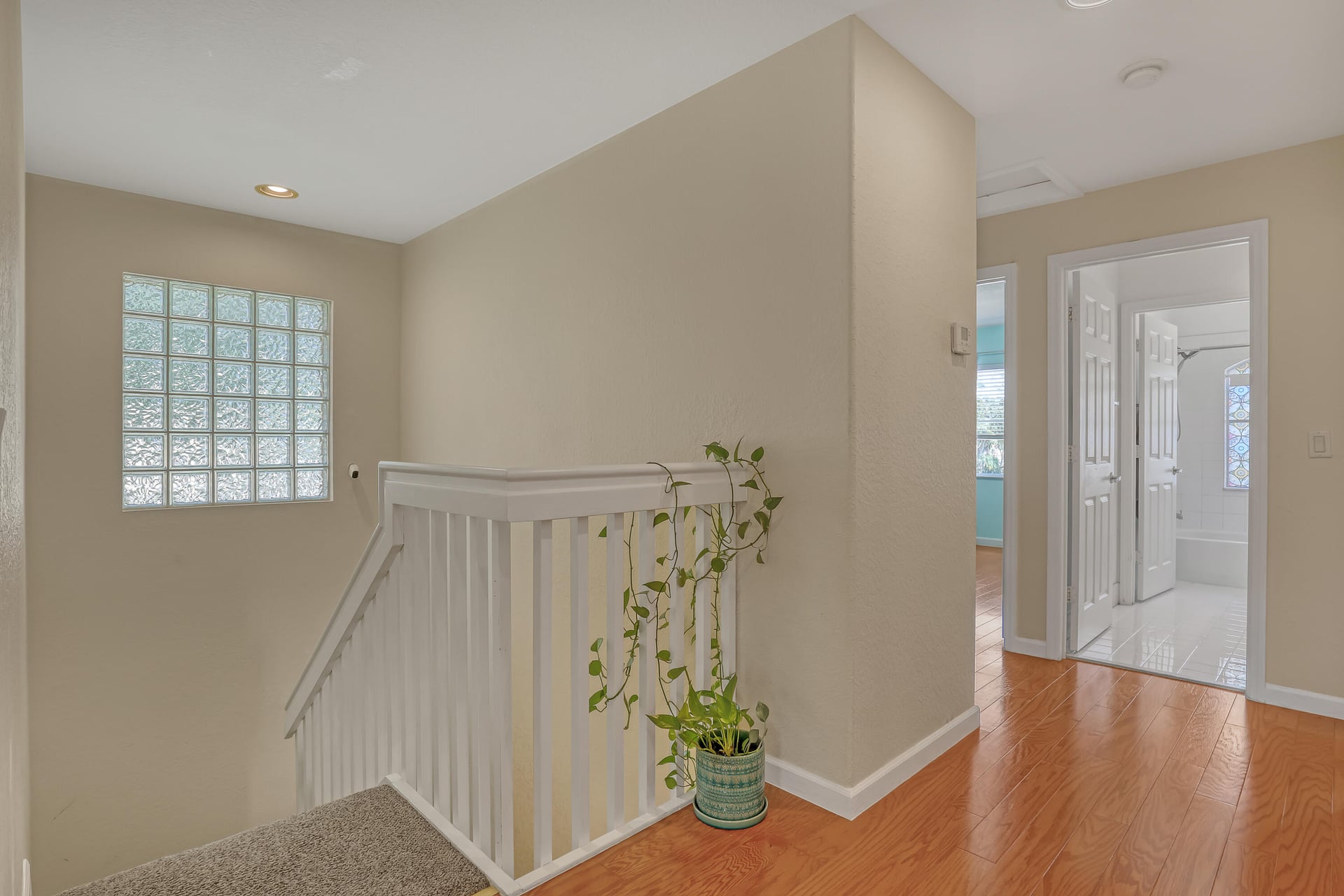 Residence photo 14