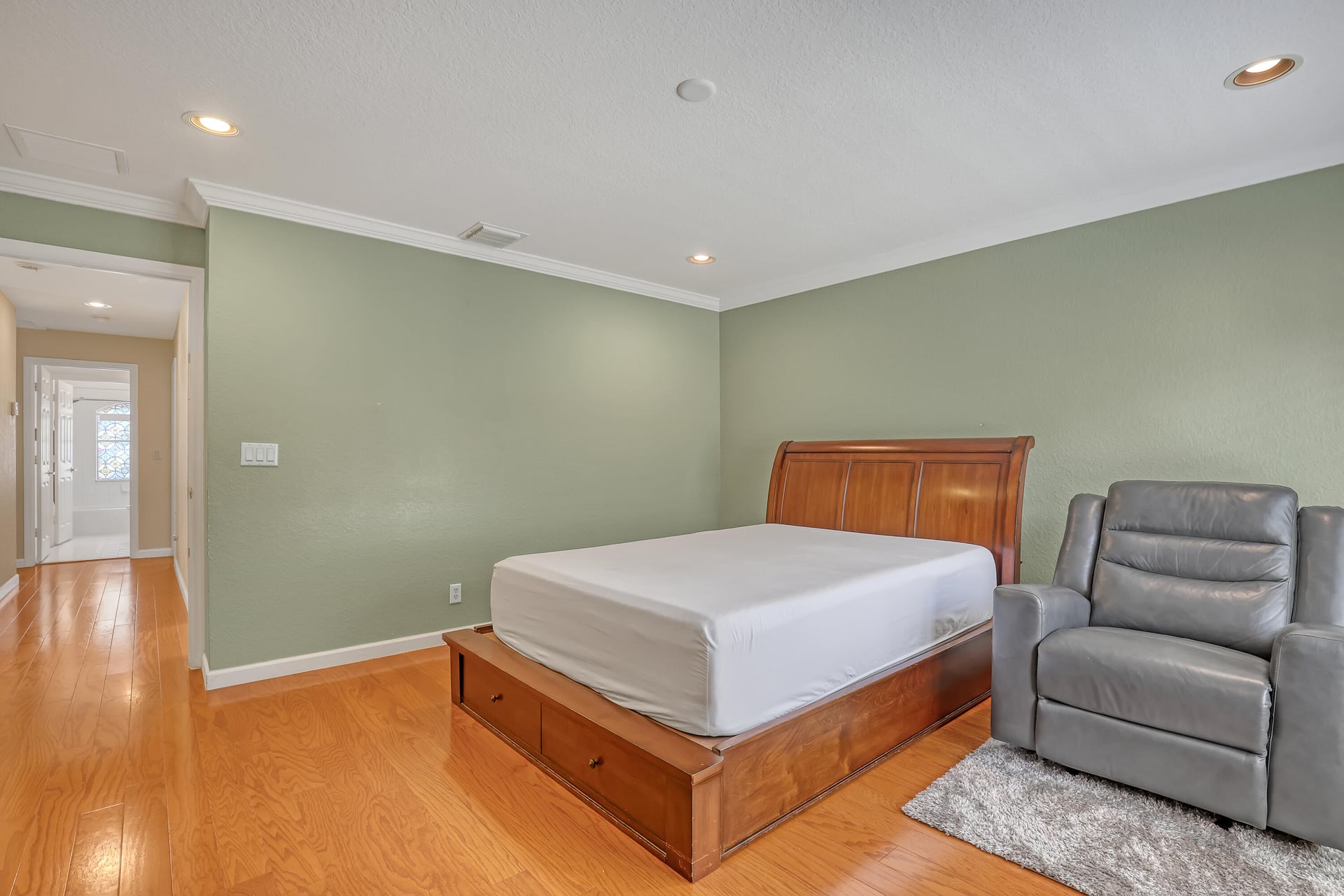 Residence photo 22