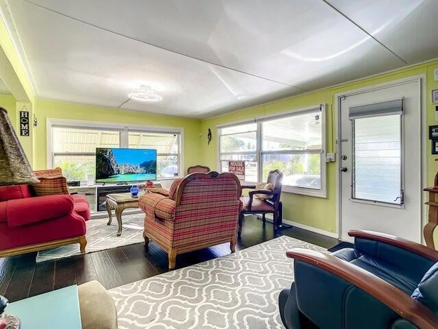  Residence photo 4