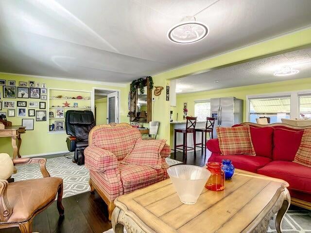  Residence photo 6