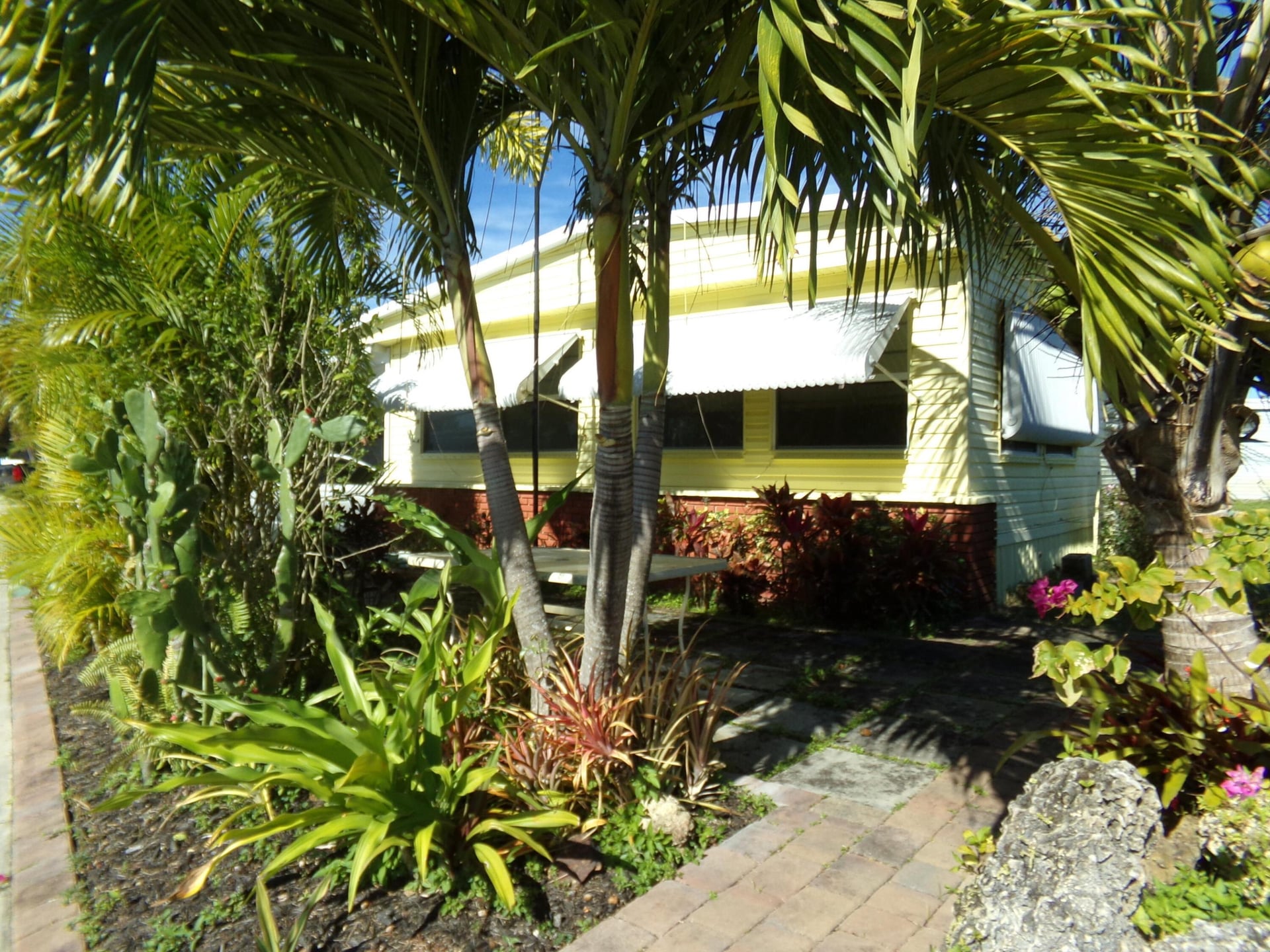  Residence photo 24