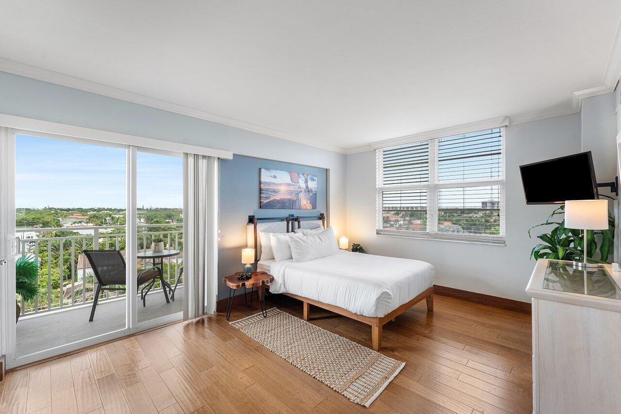 Unit 502 photo 20
