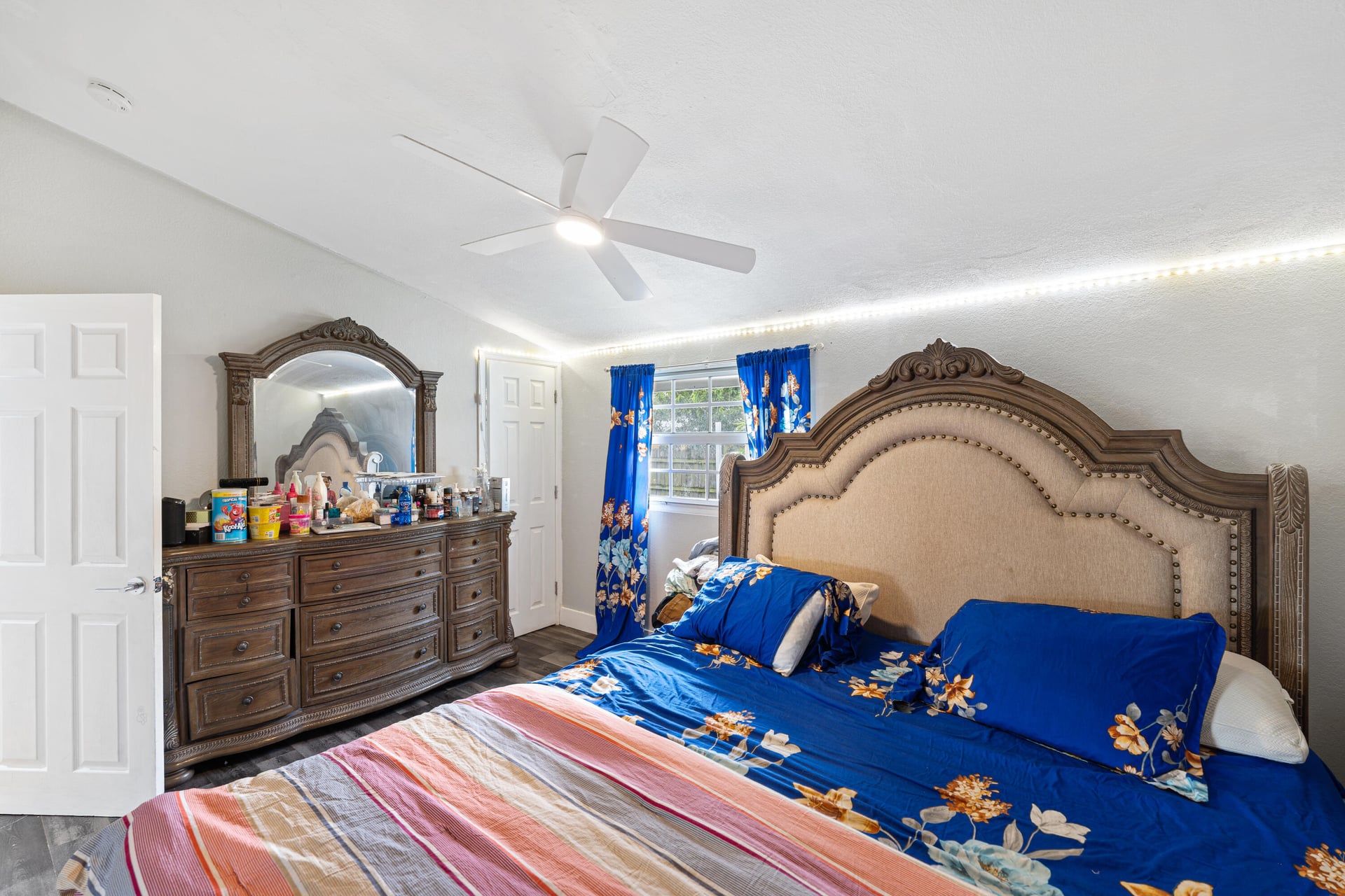 Residence photo 10