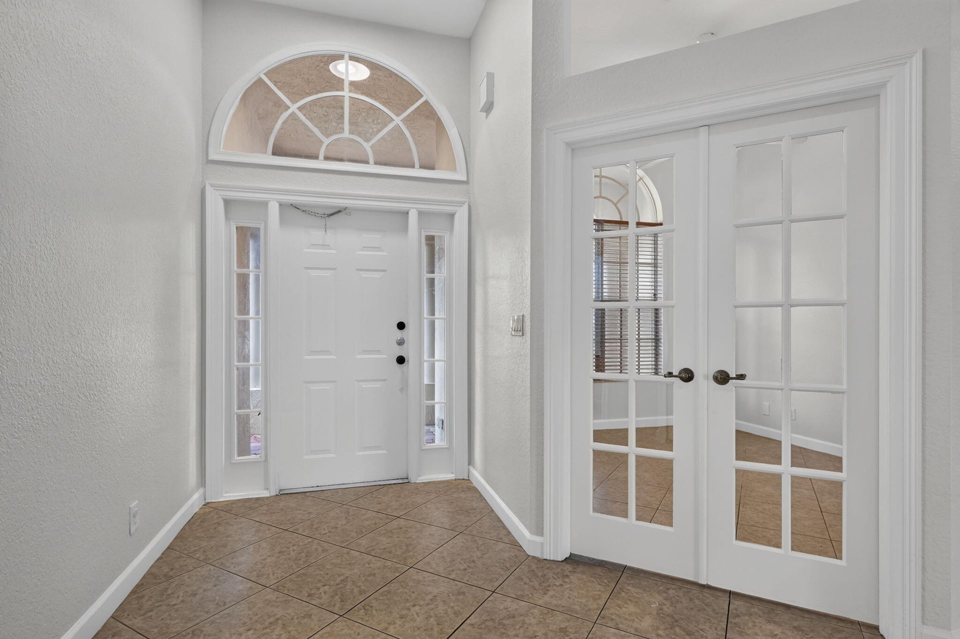  Residence photo 8